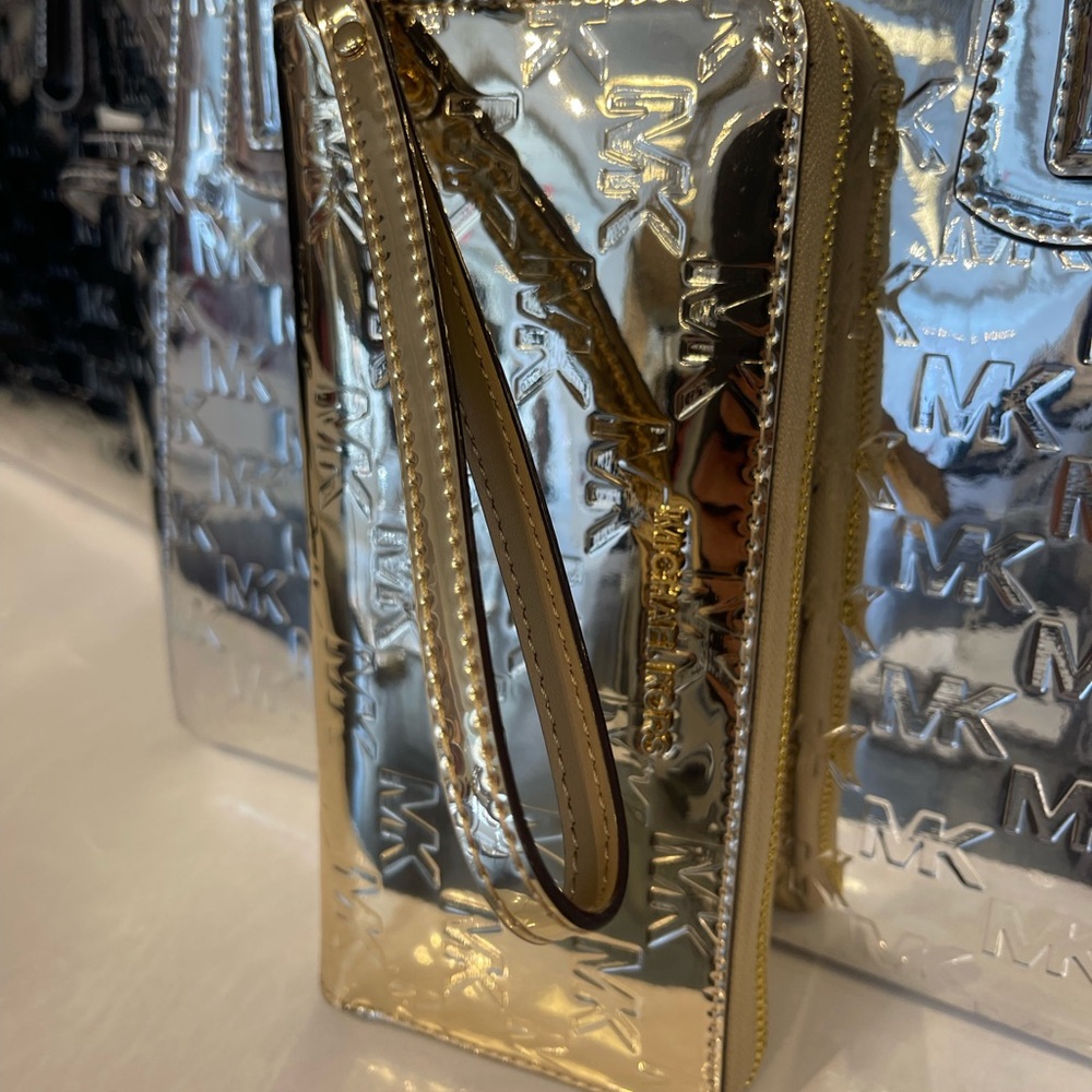 MICHAEL KORS Jet Set Lg Metallic Logo Debossed Continental Wallet Wristlet Phone - Picture 6 of 16